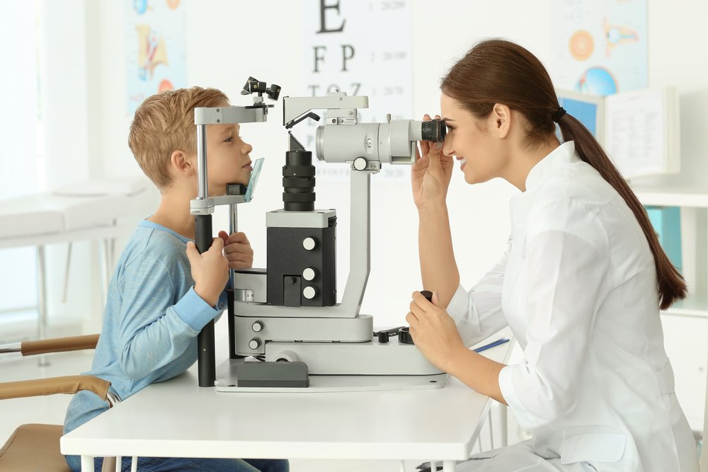 Как лечат катаракту у детей?